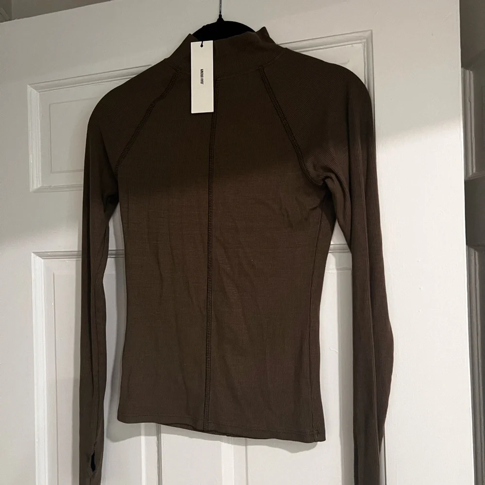 Jonah Brown XS/S Top - Picture 6 of 6